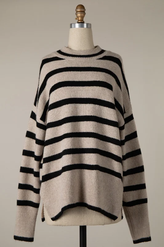 STRIPED SPLIT HEM SWEATER