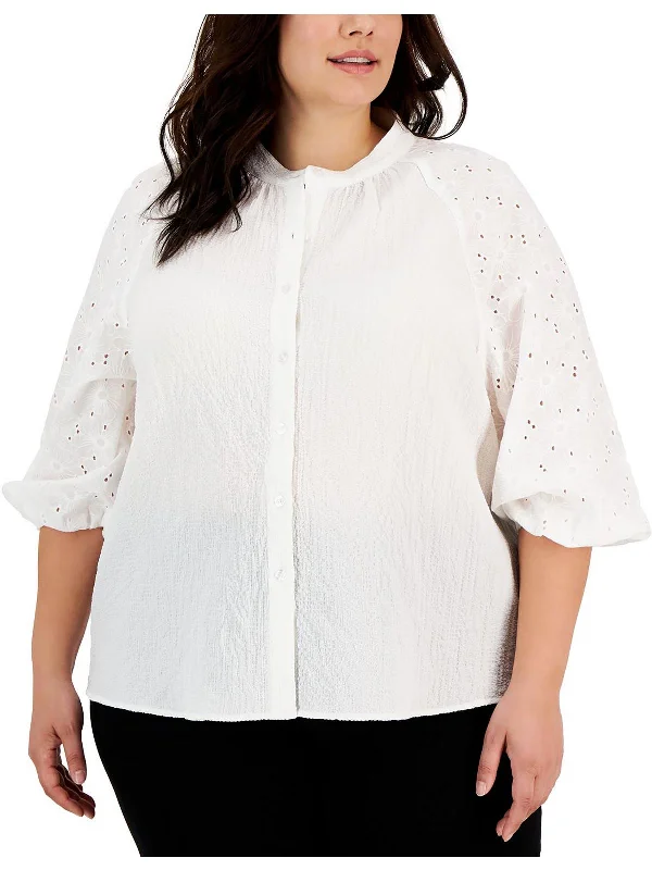 Plus Womens Floral Eyelet Button-Down Top