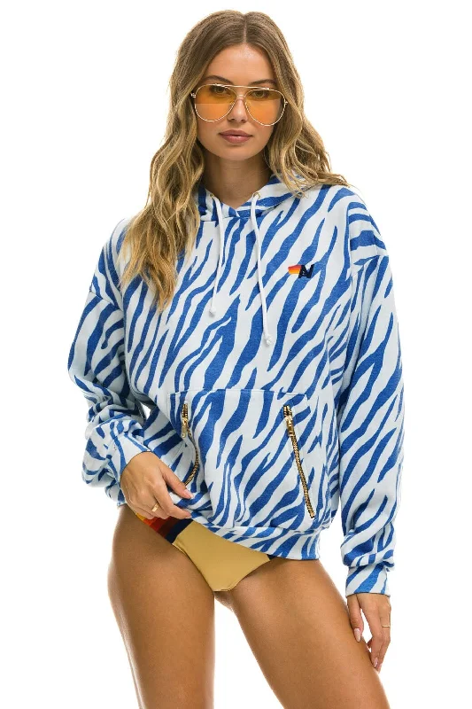 TIGER RELAXED PULLOVER HOODIE WITH ZIPPER POCKETS - BLUE TIGER